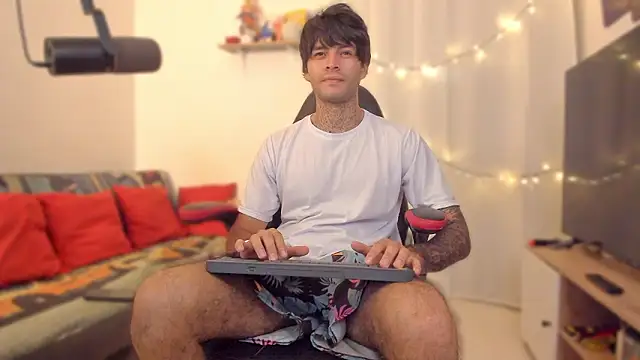 Snapshot of justin_stark7 chatting on 02.14.26 justin stark7 online show from 02.14.26