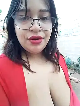 Angiee2001 online show from 03.18.25