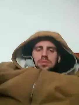 Snapshot of Rejtelmesest chatting on 01.05.25 Rejtelmesest online show from 01.05.25