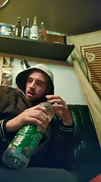 Snapshot of Rejtelmesest chatting on 01.23.25 Rejtelmesest online show from 01.23.25