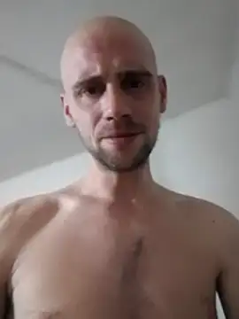 Snapshot of Rejtelmesest chatting on 03.02.25 Rejtelmesest online show from 03.02.25