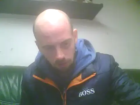 Snapshot of Rejtelmesest chatting on 03.18.25 Rejtelmesest online show from 03.18.25