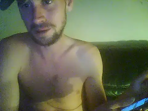 Snapshot of Rejtelmesest chatting on 03.19.25 Rejtelmesest online show from 03.19.25