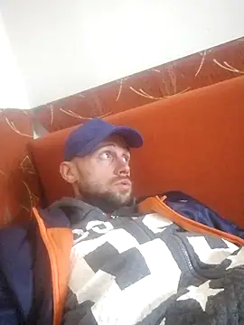 Snapshot of Rejtelmesest chatting on 03.21.25 Rejtelmesest online show from 03.21.25