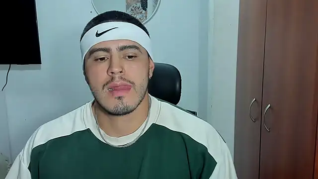 Snapshot of Baltazar_Dupont chatting on 10.07.25 Baltazar Dupont online show from 10.07.25