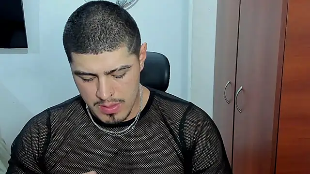 Snapshot of Baltazar_Dupont chatting on 10.28.25 Baltazar Dupont online show from 10.28.25