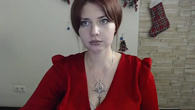 Lizzy Love online show from 12.11.24