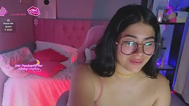 LoaLuxury online show from 02.02.26