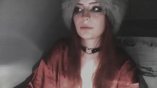 Snapshot of MoonLady chatting on 01.26.25 MoonLady online show from 01.26.25