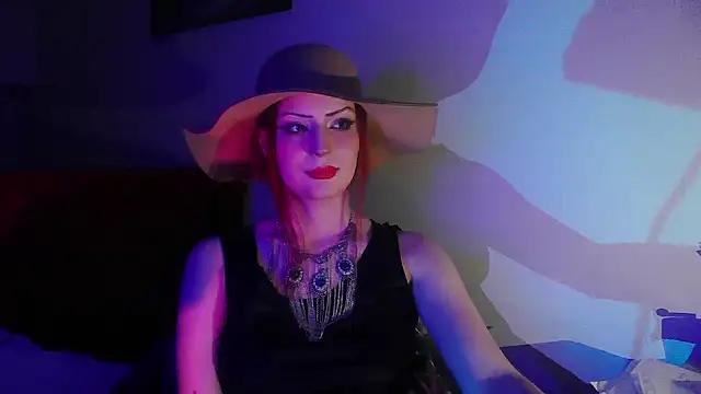 Snapshot of MoonLady chatting on 02.18.25 MoonLady online show from 02.18.25