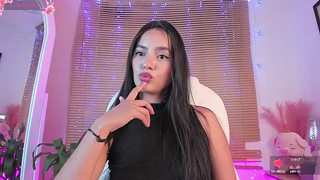 eyleen lee  online show from 01.10.25