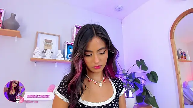 emily bank online show from 10.09.25