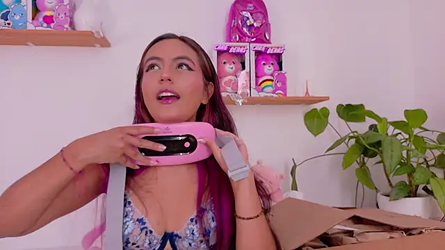 emily bank online show from 04.05.26