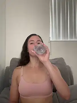 brookehoneynina online show from 03.17.25