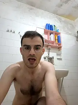 Snapshot of erikamavrik chatting on 03.23.25 erikamavrik online show from 03.23.25