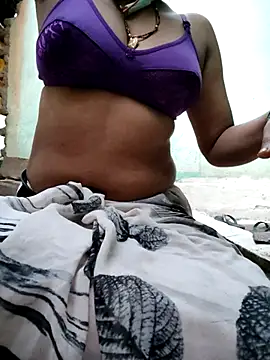 Snapshot of Cute_Suhani chatting on 11.09.25 Cute Suhani online show from 11.09.25