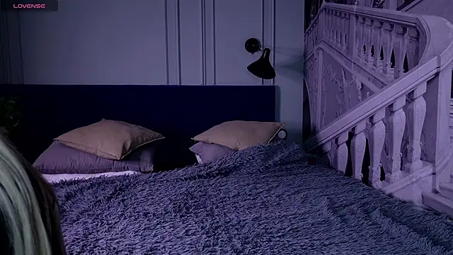 Liv Fay online show from 01.23.25