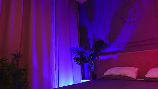 Liv Fay online show from 12.16.25