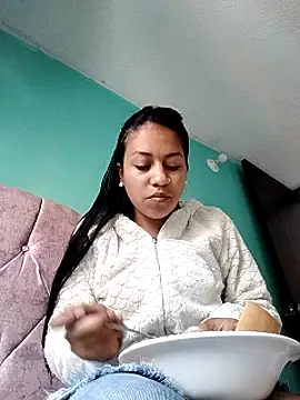 Tiphanydirty3 online show from 02.06.25