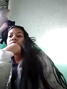 Tiphanydirty3 online show from 02.06.25