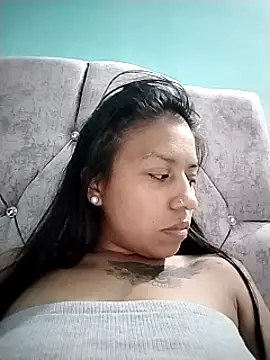 Tiphanydirty3 online show from 02.18.25