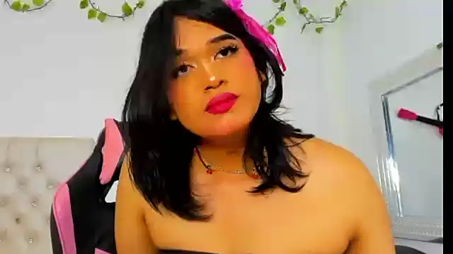JazirMartinez online show from 02.15.25