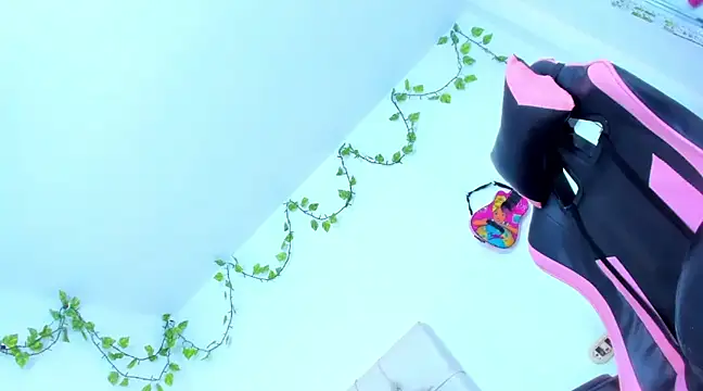 JazirMartinez online show from 02.20.25
