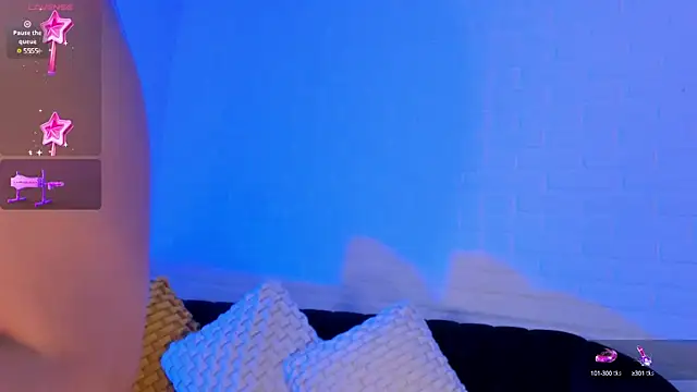 Snapshot of CelestePalmer_ chatting on 02.07.25 CelestePalmer online show from 02.07.25