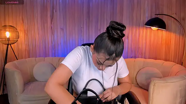 Snapshot of CelestePalmer_ chatting on 03.16.25 CelestePalmer online show from 03.16.25