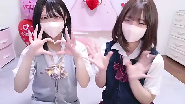 Snapshot of -Yuria- chatting on 02.14.25 -Yuria- online show from 02.14.25