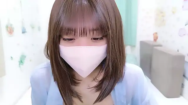 Snapshot of -Yuria- chatting on 02.22.25 -Yuria- online show from 02.22.25