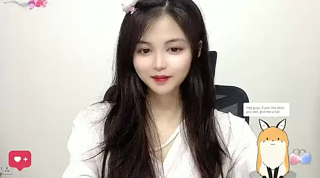 Snapshot of ---MIA--- chatting on 02.24.25 ---MIA--- online show from 02.24.25