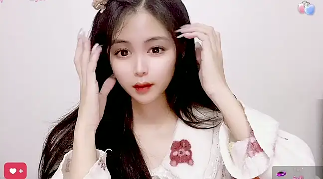 Snapshot of ---MIA--- chatting on 03.10.25 ---MIA--- online show from 03.10.25