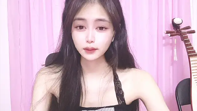 Snapshot of ---MIA--- chatting on 10.10.25 ---MIA--- online show from 10.10.25