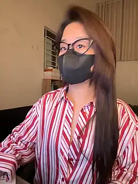 Jenni nana online show from 04.21.26