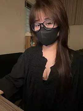 Snapshot of Jenni_nana chatting on 05.08.26 Jenni nana online show from 05.08.26