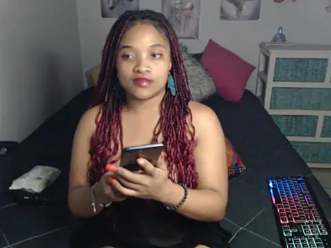 CREAMYCUPCAKExxx online show from 03.15.25