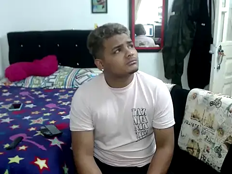 Boycuriousxxx online show from 09.26.25