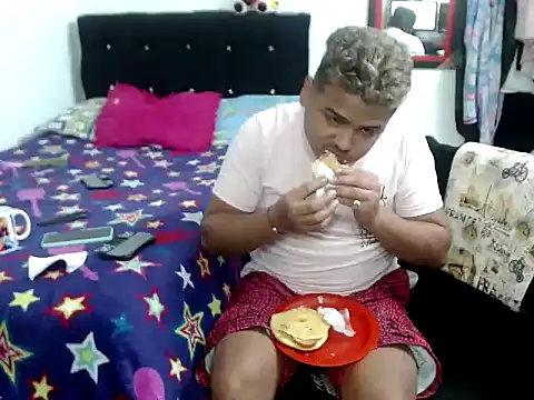 Boycuriousxxx online show from 09.28.25