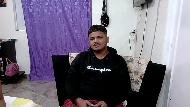 Boycuriousxxx online show from 04.16.26