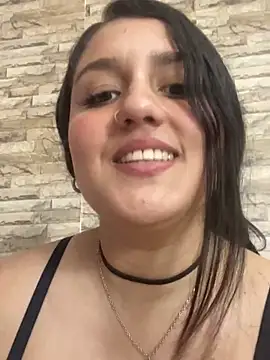 Snapshot of saray_gomez22 chatting on 12.13.24 saray gomez22 online show from 12.13.24