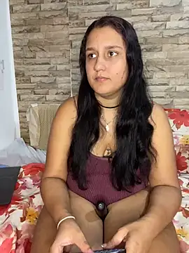 Snapshot of saray_gomez22 chatting on 01.04.25 saray gomez22 online show from 01.04.25