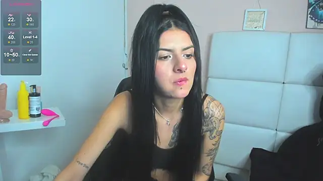  Emily1 online show from 02.28.25