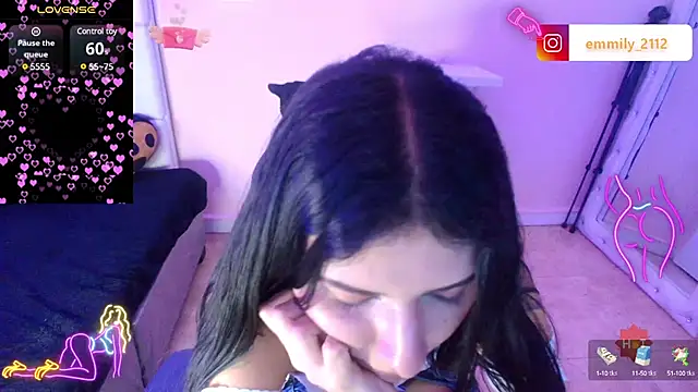  Emily1 online show from 03.21.25