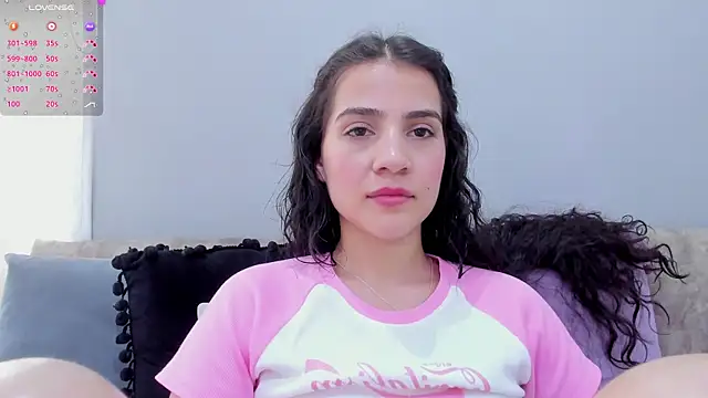 Snapshot of Miranda_doll_ chatting on 01.09.25 Miranda doll online show from 01.09.25
