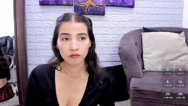 Snapshot of Miranda_doll_ chatting on 04.18.26 Miranda doll online show from 04.18.26