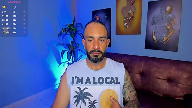 Snapshot of mr_maik chatting on 10.08.25 mr maik online show from 10.08.25