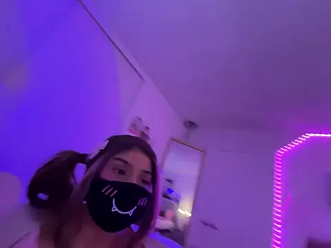 Snapshot of Onlypawzz chatting on 03.03.26 Onlypawzz online show from 03.03.26