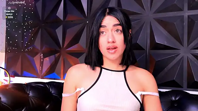 Snapshot of KasiaNoir_ chatting on 01.13.25 KasiaNoir online show from 01.13.25