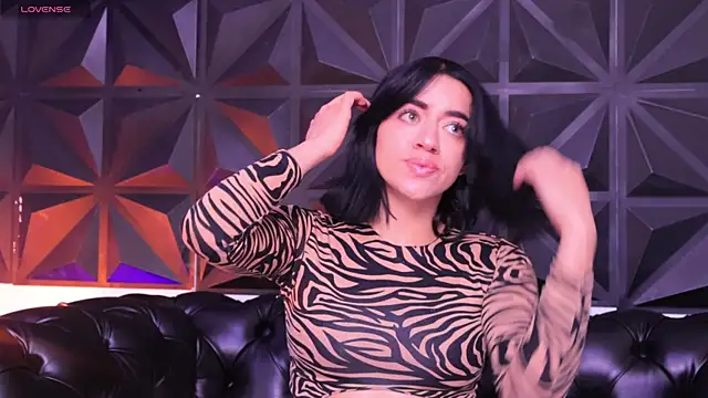 Snapshot of KasiaNoir_ chatting on 02.01.25 KasiaNoir online show from 02.01.25